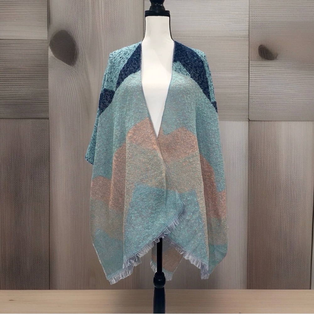 WOMENS BLUE LIGHT BLUE  & PINK BOHO SHAWL/KIMANO/CARDIGAN/CAPE ONE SIZE. NWT!
